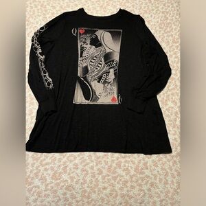 Torrid soft Queen long sleeve